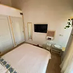 Esket * Alaçatı