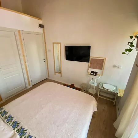 Esket * Alaçatı