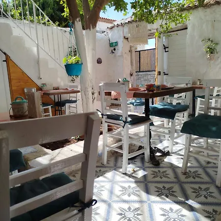 Esket Alaçatı